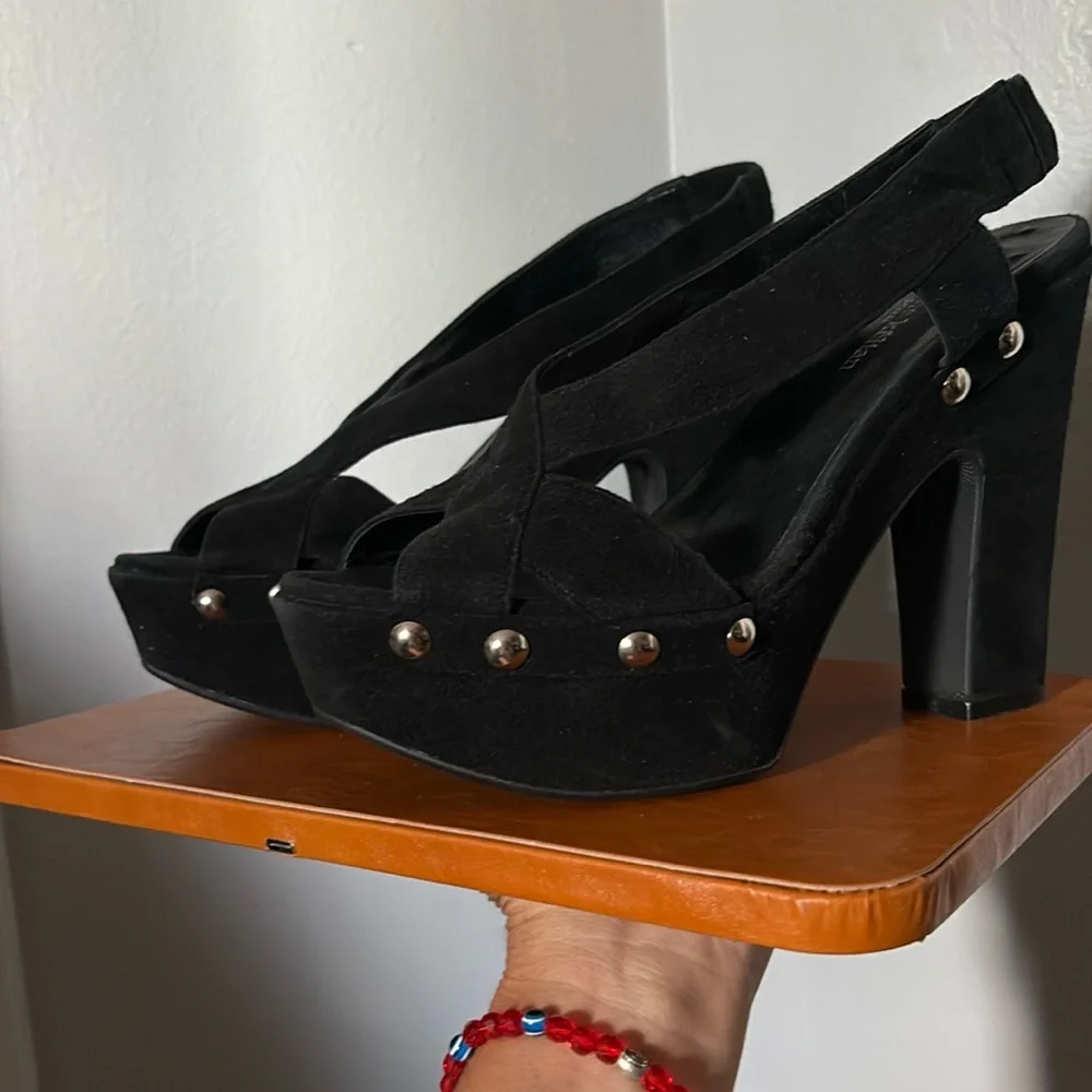 Stephane Kelian Black Platform Sandals with Metallic Accents - Picture 12 of 12